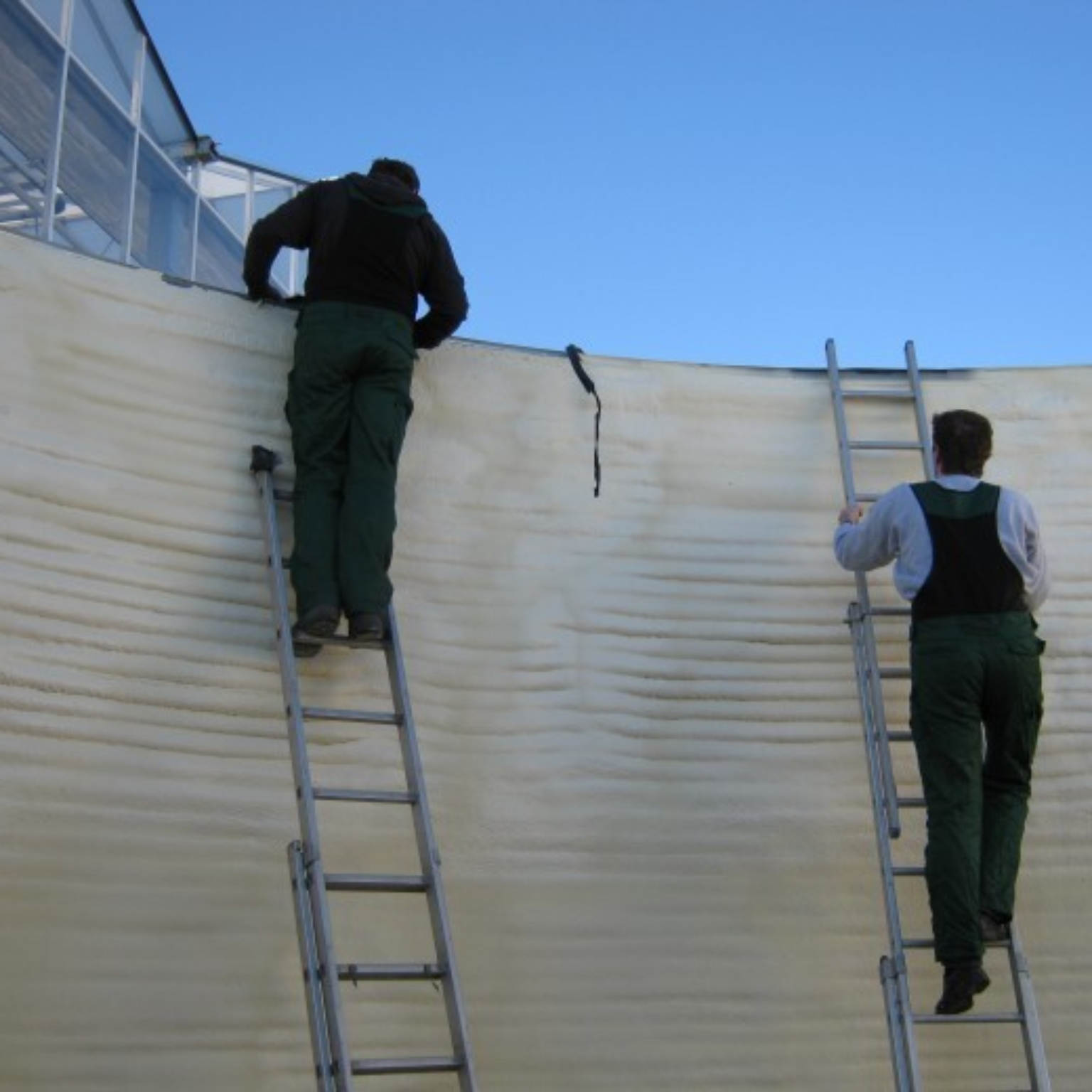 Twee Watersilos Metslawier