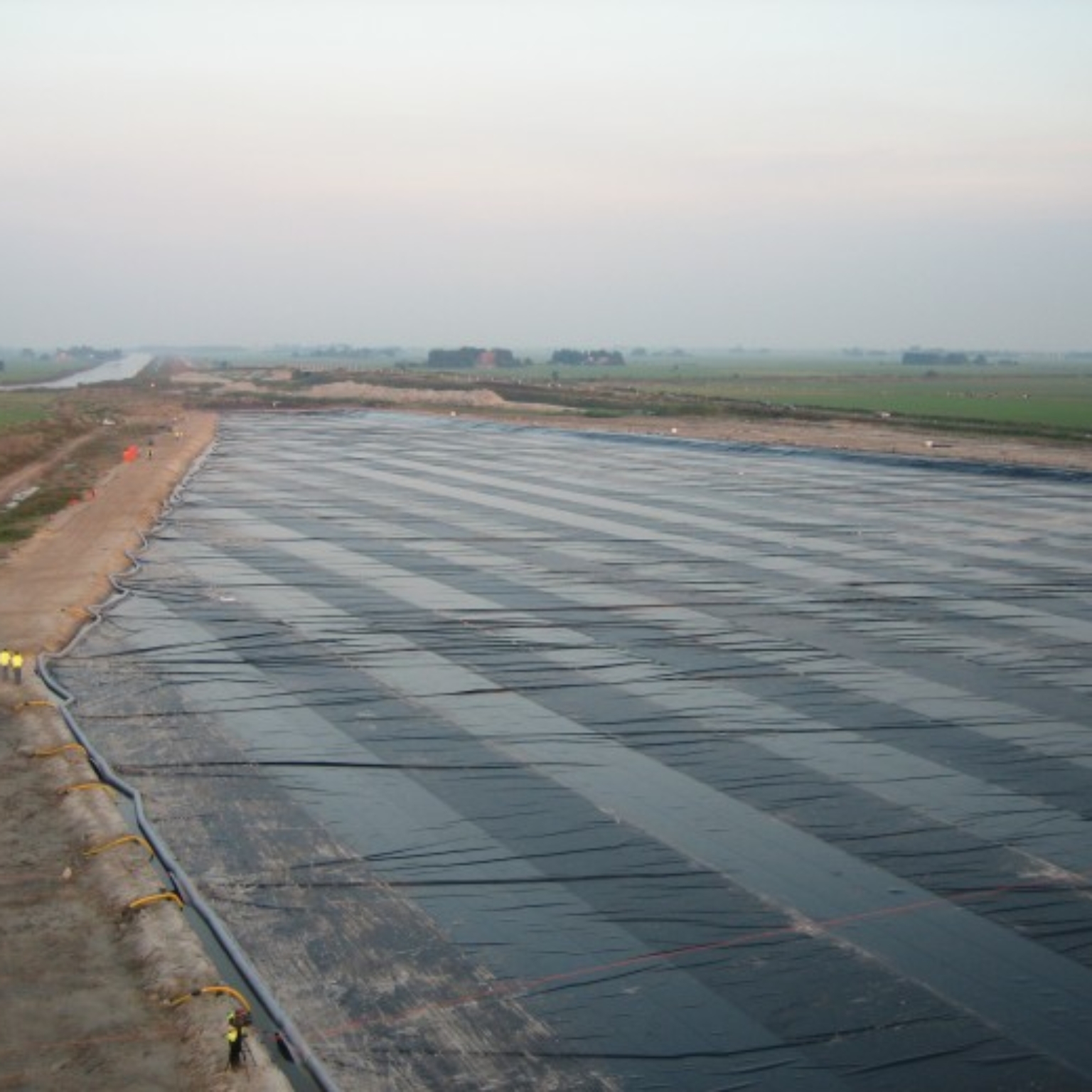 Fully covering membrane construction at Langdeel