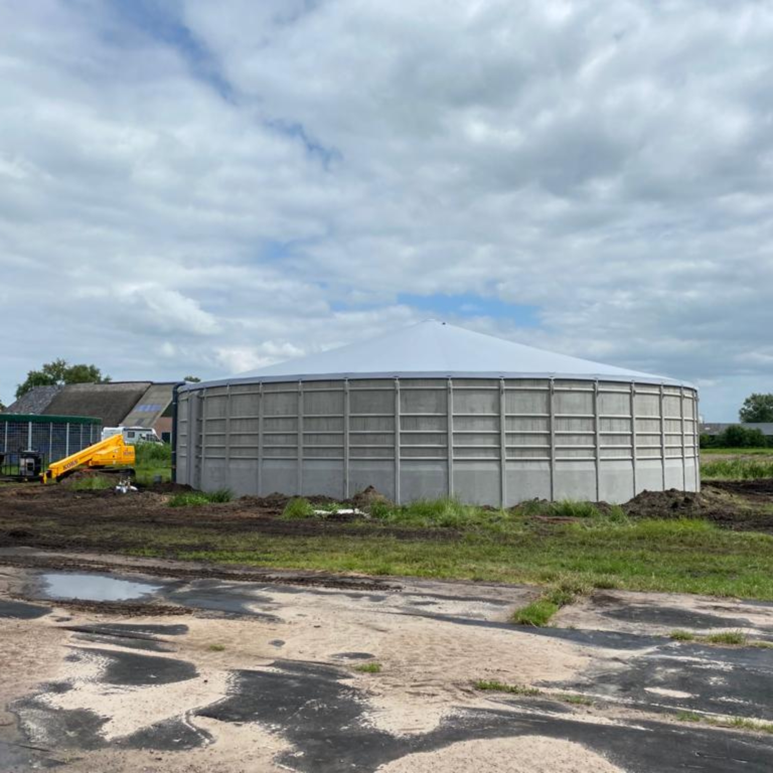 Completed concrete silo at Brand Dairy Farm