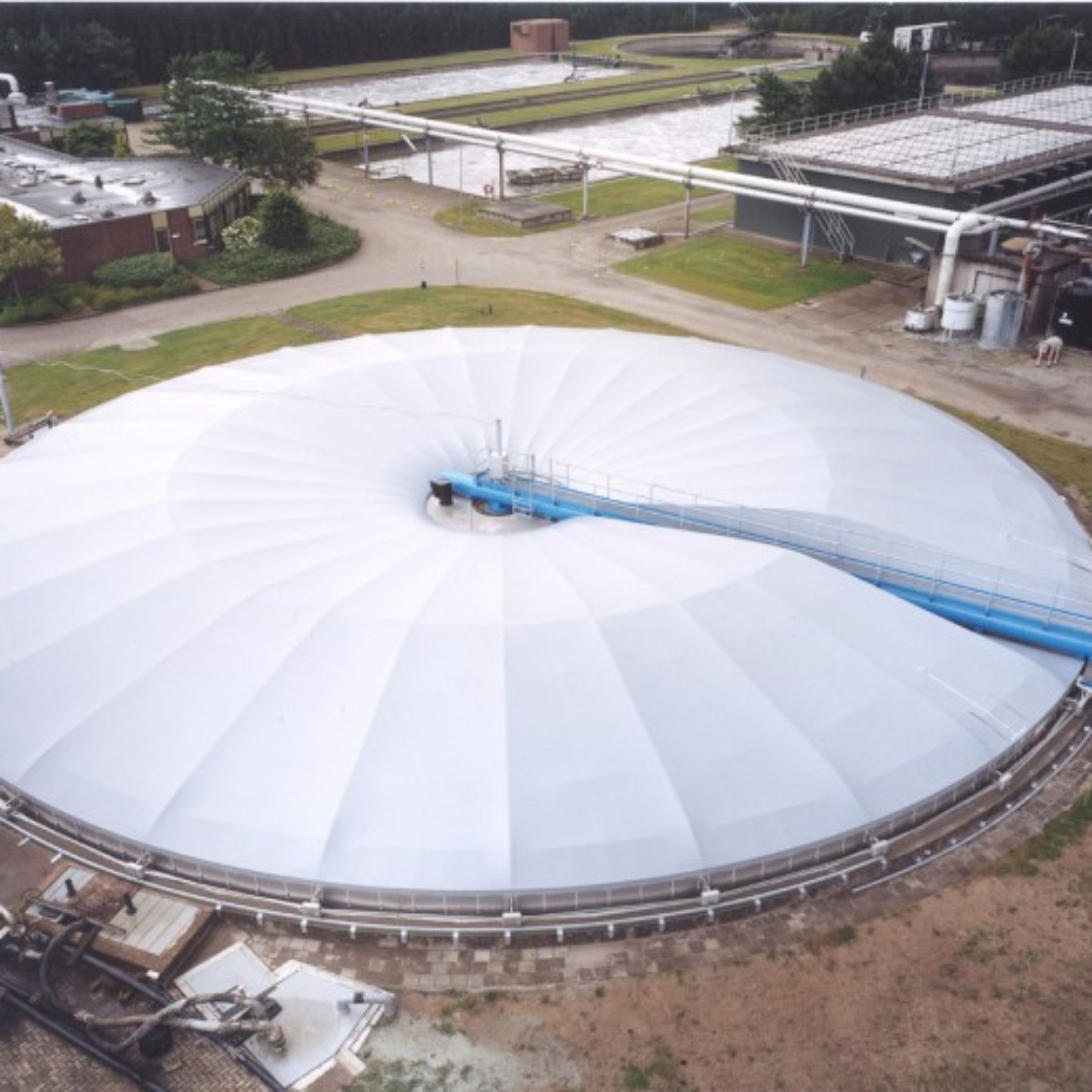 Rotating silo cover Eerbeek